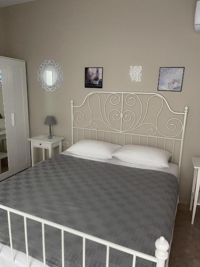 Delfini Beach Hotel & Suites Archangelos  Zewnętrze zdjęcie