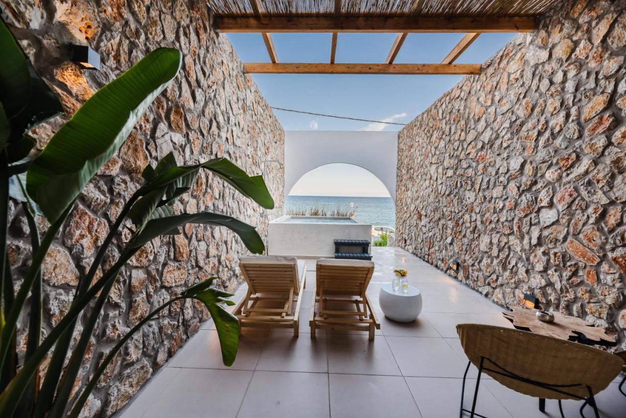 Delfini Beach Hotel & Suites Archangelos  Zewnętrze zdjęcie