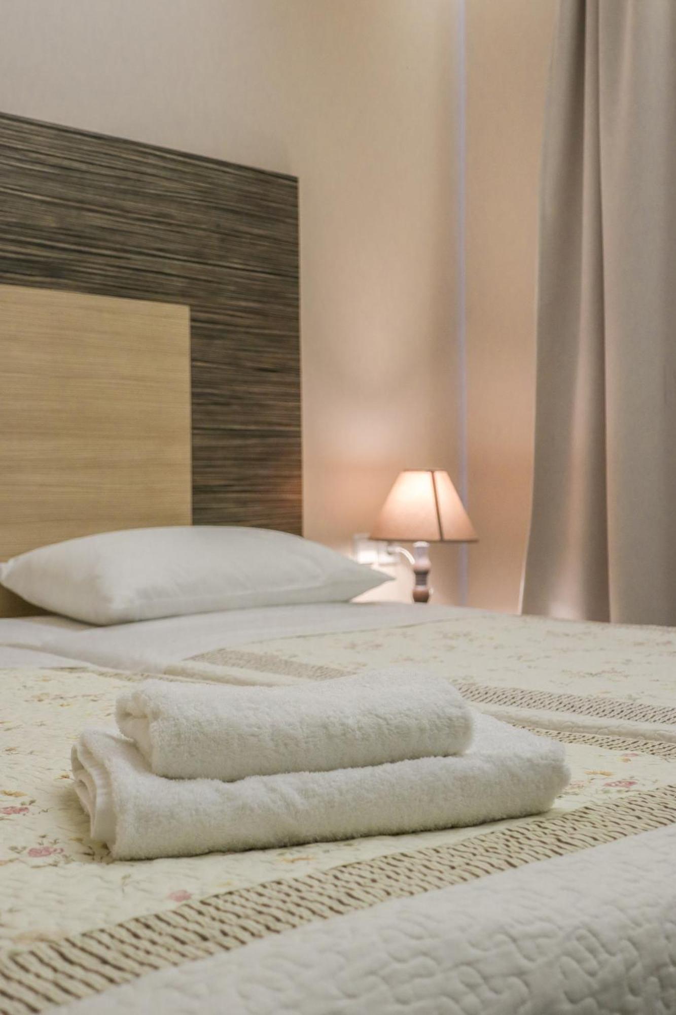 Delfini Beach Hotel & Suites Archangelos  Zewnętrze zdjęcie