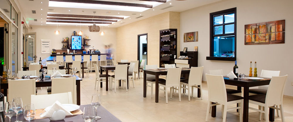 Delfini Beach Hotel & Suites Archangelos  Zewnętrze zdjęcie